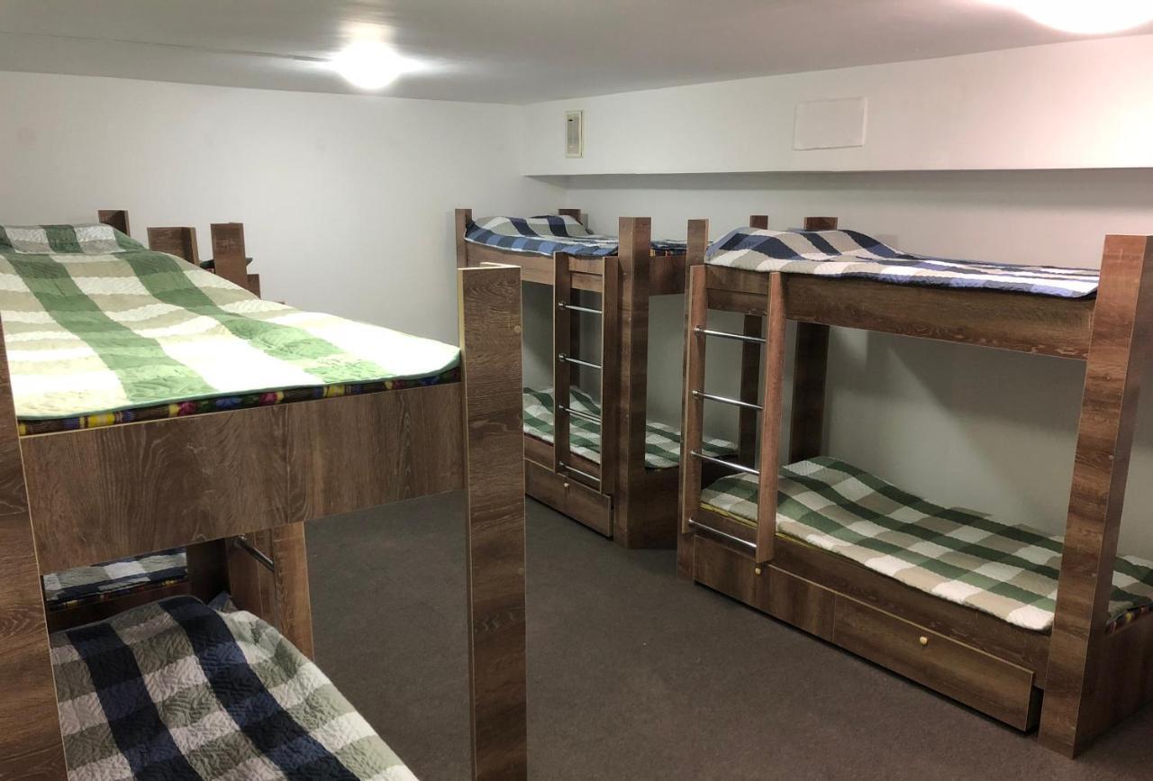 אלמטי Apple City Hostel מראה חיצוני תמונה